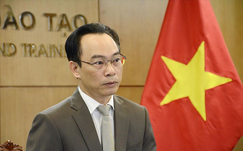 Thứ trưởng Bộ GD&ĐT Hoàng Minh Sơn.