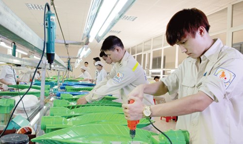 Ðại gia Ninh Bình: Từ công trình nghìn tỷ đến đèn LED siêu tiết kiệm điện ảnh 2