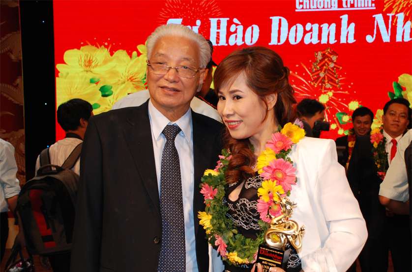 Nu-DN-Pham-Thi-Hanh Doanh nhân Phạm Thị Hạnh - Giám đốc Công ty TNHH Cơ khí Lâm Son: Tự hào là doanh nghiệp nữ trong ngành cơ khí