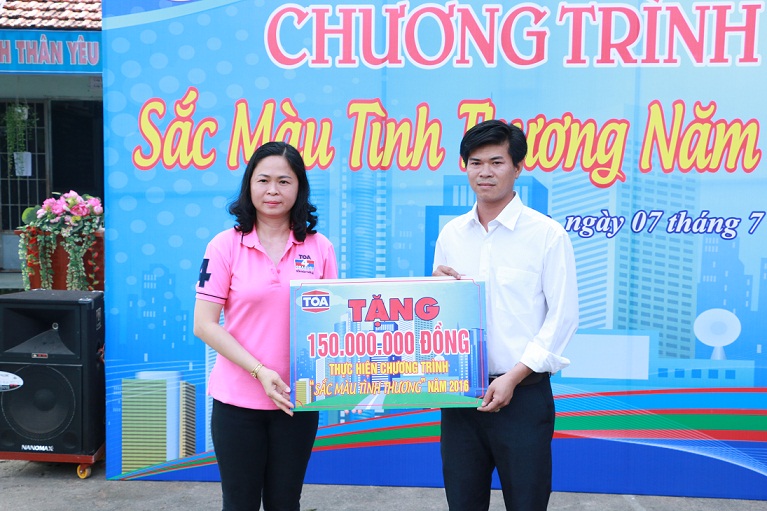 Sơn TOA Việt Nam - Với chương trình tình nguyện “Sắc màu tình thương 2016”