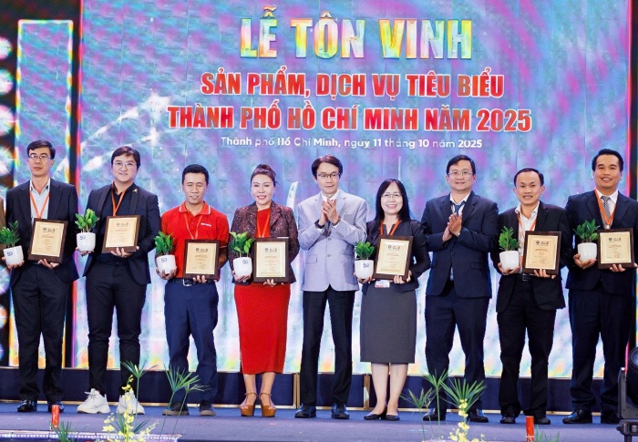 AK FOOD được vinh danh “Sản phẩm, Dịch vụ tiêu biểu TP.HCM 2025” – Dấu ấn tỏa sáng cùng tinh thần doanh nhân Việt