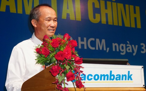 Chủ tịch Sacombank Dương Công Minh