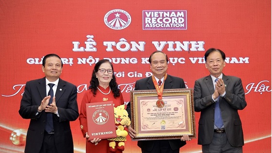  Gia đình đại trí thức được Tổ chức Kỷ lục Việt Nam vinh danh