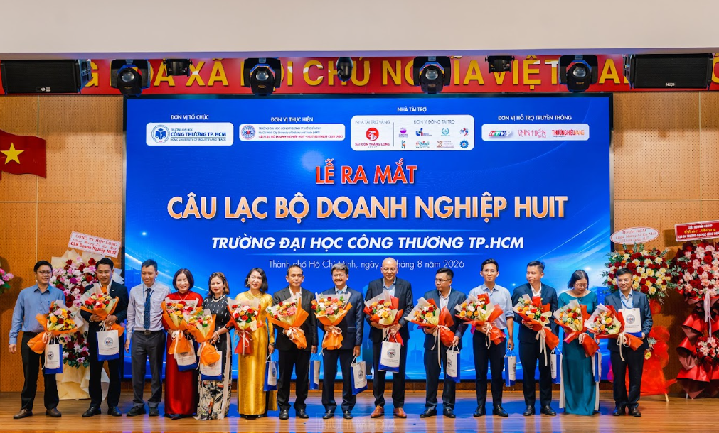 HUIT ra mắt Câu lạc bộ Doanh nghiệp, đưa đào tạo gắn sát thực tiễn