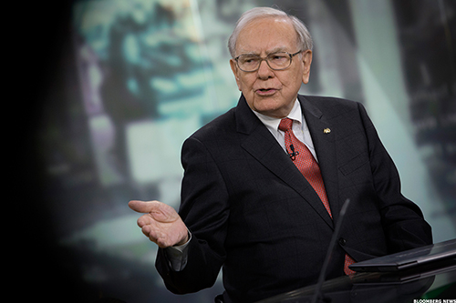 Warren Buffett: ''Tiền nhiều gấp đôi không làm bạn hạnh phúc hơn''