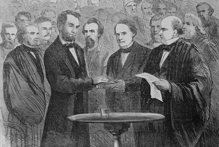 Tổng thống Mỹ thứ 16 Abraham Lincoln xuất thân trong một gia đình thợ giày.