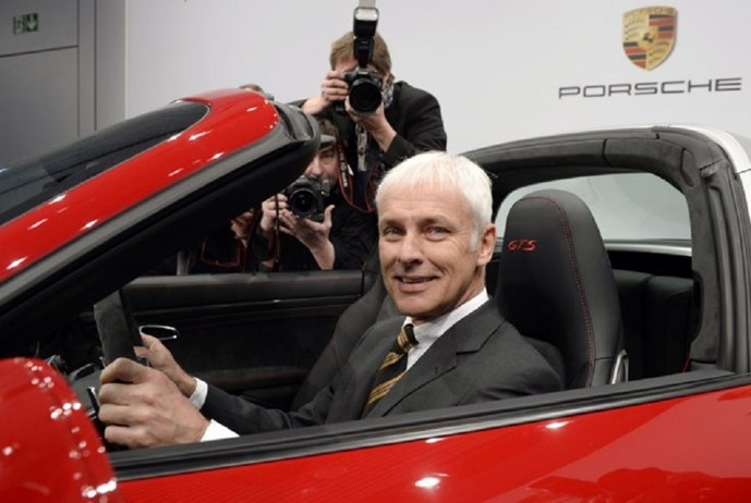 Sếp Porsche lên chức CEO Volkswagen