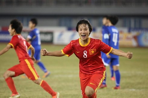 Bóng đá Việt Nam 8 lần thua Thái Lan trong năm 2015