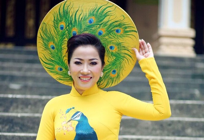 Vẻ đẹp vượt thời gian của á khôi doanh nhân Nguyễn Thị Ngọc Mẫn